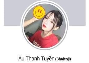 หญิงสาวที่หลงใหลในคนผิวดำเป็นคนร่าเริง