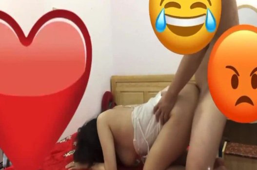 พ่อและลูกชายสองคนเป็นภรรยาของกันและกัน