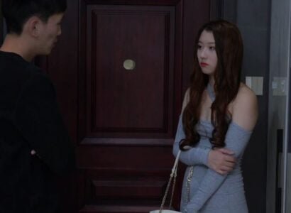 ภรรยาไปทำงานเป็นแม่บ้านที่จะมีเพศสัมพันธ์กับเจ้านายของเธอเพื่อหารายได้เพื่อตอบแทนสามีของเธอ